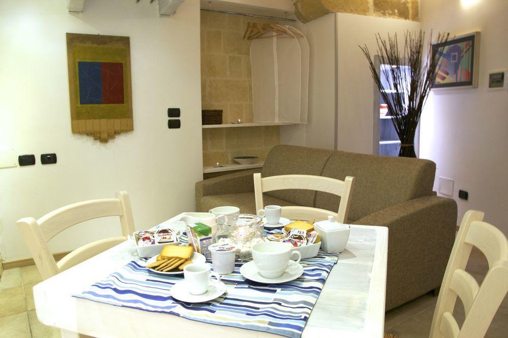 B&B Isola Dello Stampatore Lecce Exterior foto